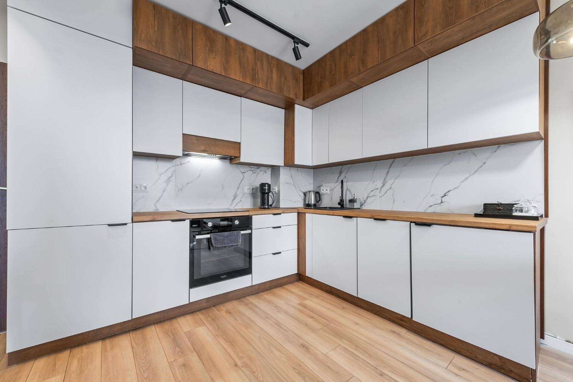 Rentplanet - Apartament Miedzynarodowa วอร์ซอ ภายนอก รูปภาพ